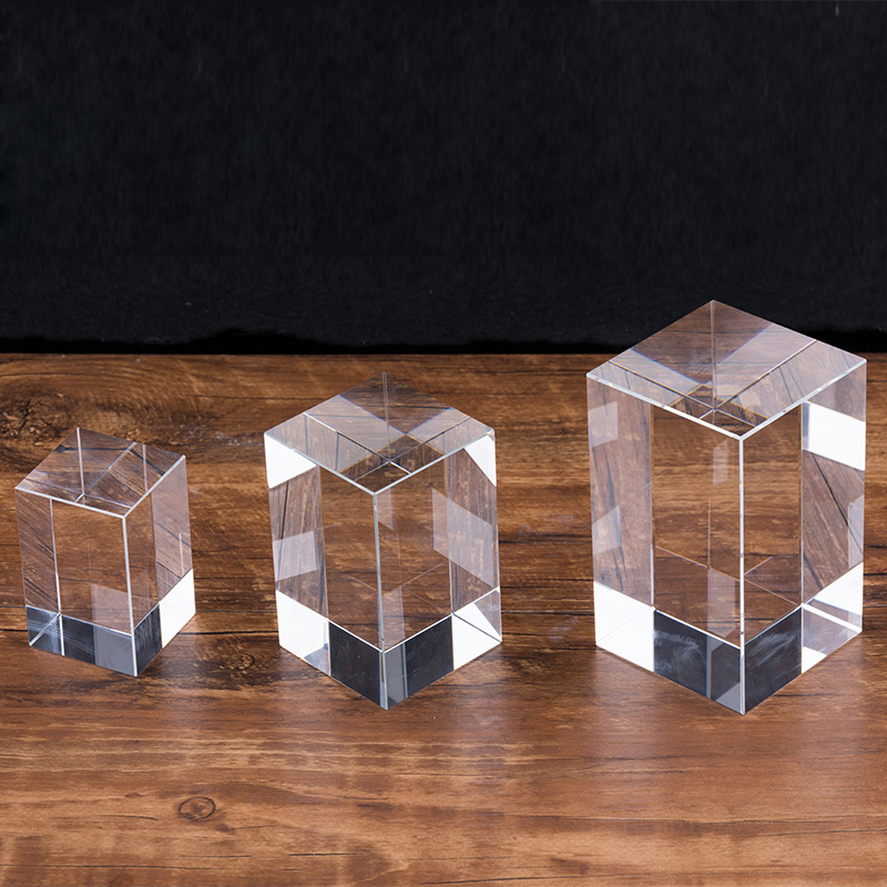 Cube en cristal optique K9 XTo - Paper Weight Crystal avis et prix