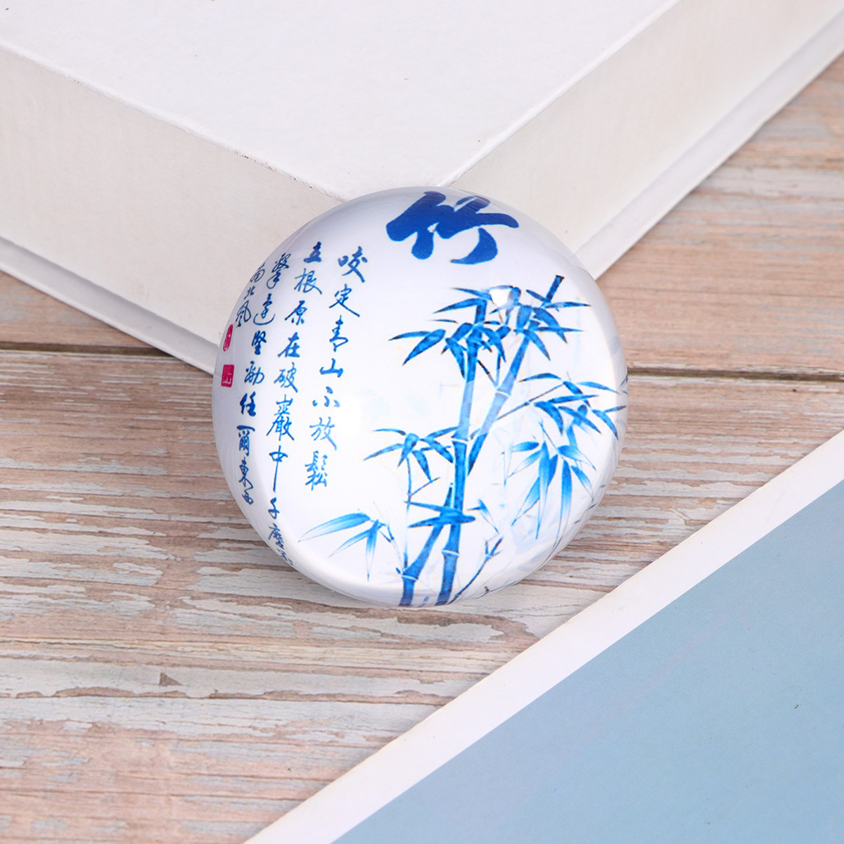 Poids de bureau en demi-sphère - Paper Weight Crystal avis et prix